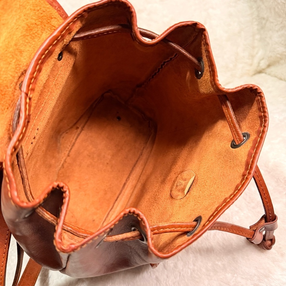 Vintage Italian Leather Backpack Tan - Picture 8 of 13